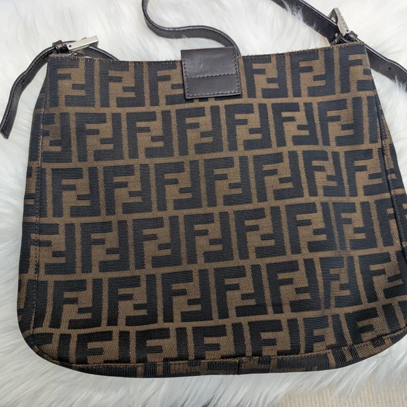 Fendi Brown FF Canvas Shoulder Bag - Picture 3 of 11